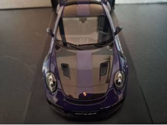 Auto's Porsche 911 GT2 RS 2021 Schaal 1:18