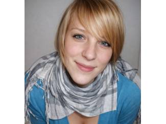 Contacten Deze dame is op zoek naar avontuur!