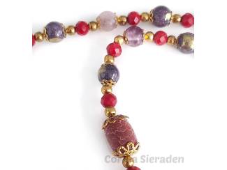 Kettingen Ketting van natuursteen en lampwork glas