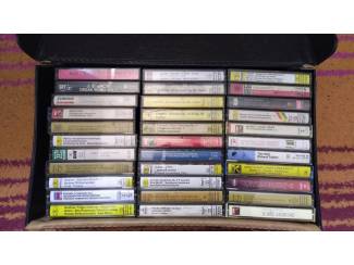 Cassettebandjes 33 Klassiek cassettes in koffer mooie staat
