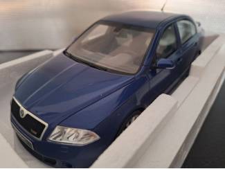 Auto's Skoda Octavia RS 2.0 TFSI 2006 Schaal 1:18