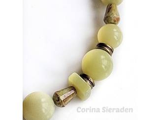 Armbanden Armband van jade en brons