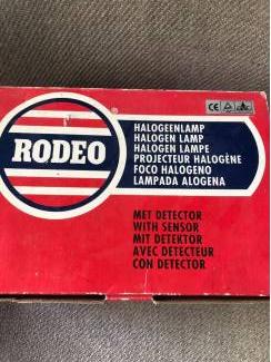 Verlichting Halogeen lamp met sensor 500 Watt en breedstraler 150 Watt