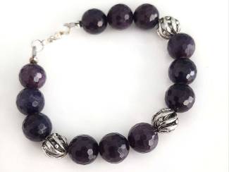 Armband van agaat en tibetaans zilver