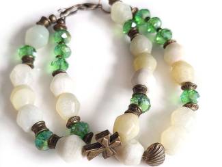 Armbanden Armband van jade, kristal en brons