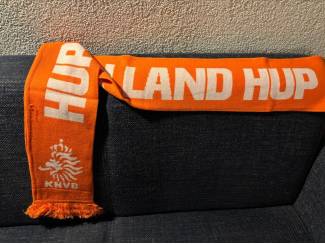 Merken en Reclamevoorwerpen Oranje KNVB Croky acryl sjaal met franjes NIEUW