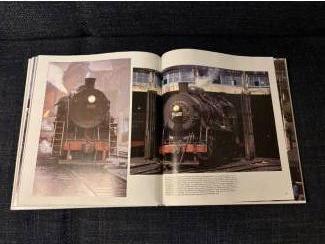 Spoorwegen en Tramwegen Stoomtreinen uit de hele wereld ( Garratt ).Stoom treinen