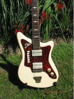 Snaarinstrumenten | Gitaren | Elektrisch EKO 500/4  (Itali&euml;)