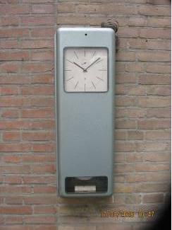 T&N Signal Hauptuhr /Synchronome klok (elektro-mechanisch)