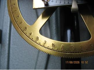 Klokken T&N Signal Hauptuhr /Synchronome klok (elektro-mechanisch)