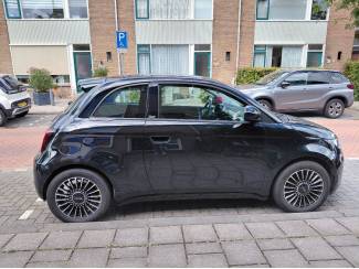 Unieke Fiat 500e 24kWh Action (2022) &ndash; Slechts 18.462 km