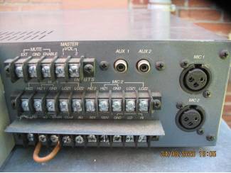 Versterkers Peavey UMA 75T Mixer/versterker.