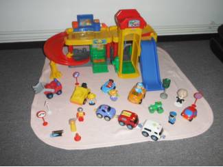 Speelgoed | Babyspeelgoed f p garage met geluiden en veel acc