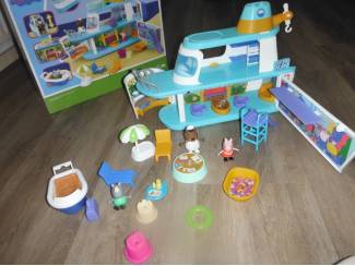 Speelgoed | Overig Peppa Pig Cruisschip in doos  met alle acc