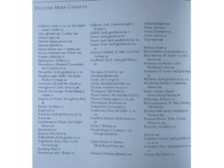 Flora en Fauna English Herb Gardens - Cooper, Taylor, Boursnell