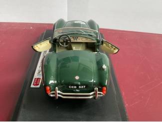 Modelbouw Ford Shelby Cobra 427 modelauto 1:24 met onderplaat