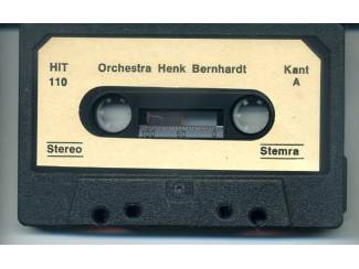Cassettebandjes Orchestra Henk Bernhardt Plays Music for Millions 12 nrs ZGAN