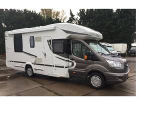 zeer mooie Chausson camper