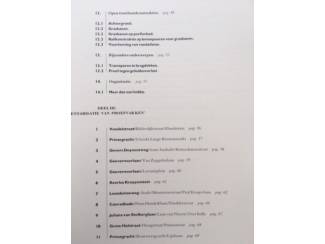 Overige Boeken en Diversen Op het goede spoor - Inventarisatie Haagsche wegrailkonstrukties