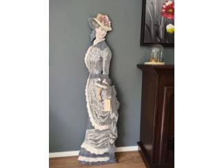 Kleding en Accessoires PRACHTIG MODEL VOOR JE VINTAGE KLEDING