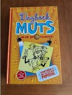 Kinderboeken Dagboek van een muts deel 1 + 2 + 3 ( Rachel Ren&eacute;e Russell )