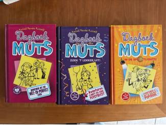 Kinderboeken Dagboek van een muts deel 1 + 2 + 3 ( Rachel Ren&eacute;e Russell )