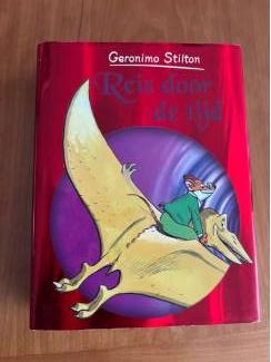 Kinderboeken Geronimo Stilton : reis door de tijd ( hardcover met omslag ).