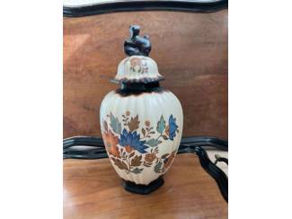 Woonaccessoires | Vazen Vintage keramieken dekselpot / vaas van  Flora Gouda Holland