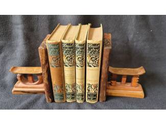 Boeken en Bijbels Hele Oude Boekensteunen set
