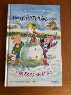 Het winterse boek  van Roos Mika Herfst winter ( V. den Hollander