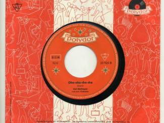 Grammofoon / Vinyl Orchester Kurt Edelhagen &lrm;&ndash; Mon Oncle Cha Cha / Oho-Aha-Cha-