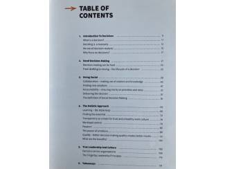 School- en Studieboeken Social Decision-making - Jaakko Pellosniemi