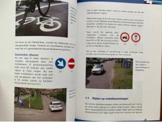 School- en Studieboeken Autorijbewijs Verkeersregels - Vekabest
