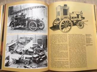 Overige Boeken en Diversen Fire engines and fire-fighting - David Burgess-Wise