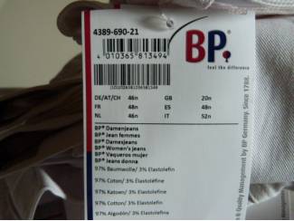 Dameskleding Nieuwe Witte BP Damesjeans / Werkbroek - Maten 44 en 46