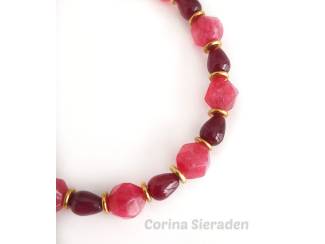 Armbanden Armband van rhodoniet, chalcedoon en messing