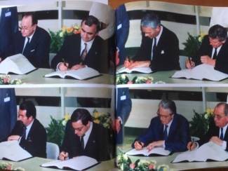 Geschiedenis en Politiek Maastricht het verdrag, the treaty - Joost P. van den Akker