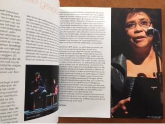 Toneel en Theater Onverwerkt verleden/5 jr theatrale verbeelding(Julius leeft)