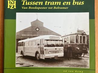 NZH - Tussen tram en bus - Van Boedapester tot Bolramer