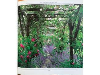 Flora en Fauna The garden of Ashtree cottage - Wendy Lauderdale