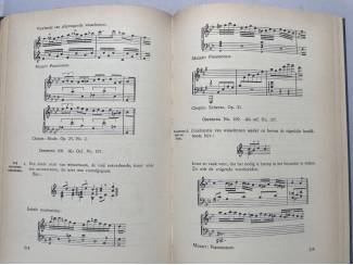School- en Studieboeken Algemene muziekleer - Sem Dresden