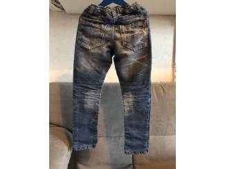 Kleding Spijkerbroek MT128