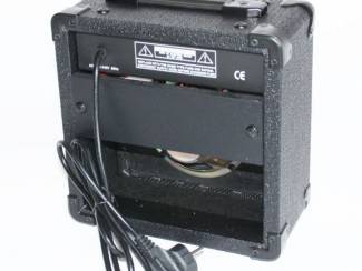 Versterkers Microfoonversterker / Gitaarversterker 10W RMS bruin of zwart