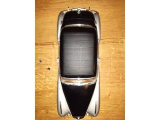 Auto's Mercedes 300C Ricko 1:18