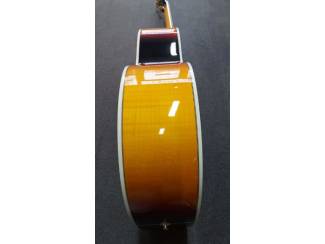 Snaarinstrumenten | Gitaren | Bas Takamine GB72CEBSB electro-akoestische basgitaar Brown Sunburst